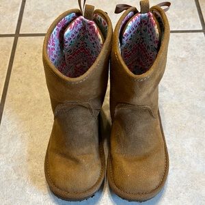 Size 11 Toddler Girls Carter’s Faux Suede Boots